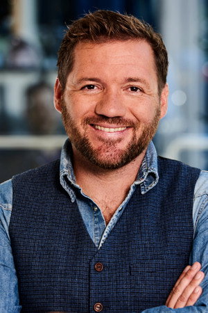 Klaas van der Eerden in Klaas van der Eerden: Sixpack