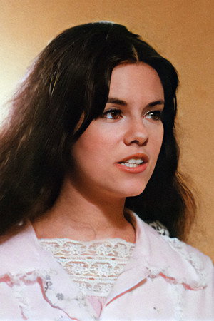 Arlene Farber in All the Kind Strangers