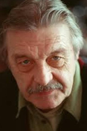 Hans Beerhenke in Hen in a Boat