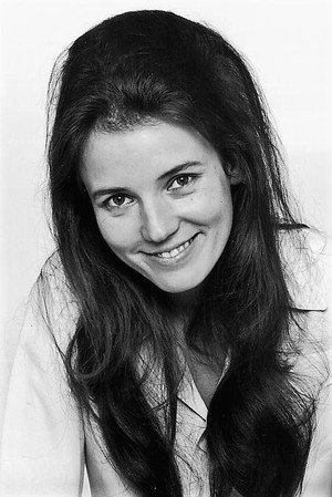 Trish Van Devere in The Hearse