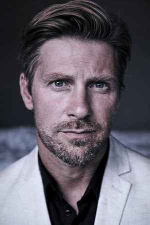Linus Wahlgren in The Dog Trick