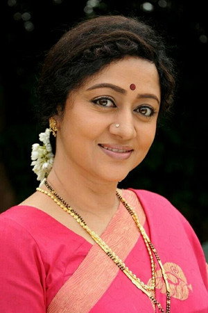 Vinaya Prasad in Oru Black & White Kudumbam