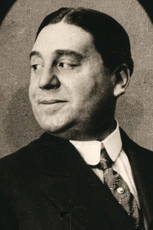 Léonce Perret in The Béarnaise Girl