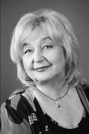 Olga Klebanovitch in Fresh with Fireworks