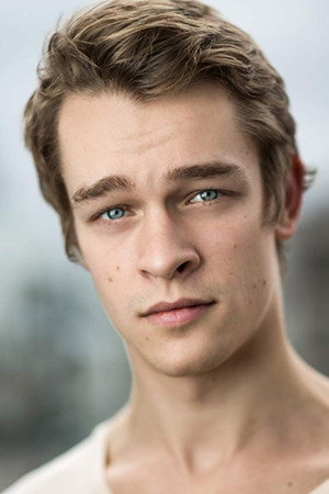 Thomas Elms in The Boys in the Boat