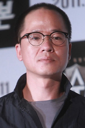 Hwang Byeong-gug in Mad Sad Bad