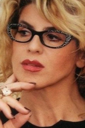 Paola Nazzaro in Gli assassini vanno in coppia