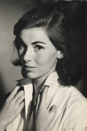 Madeleine Fischer in The Bachelor