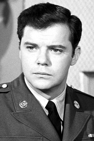 Warren Berlinger in The Long Goodbye