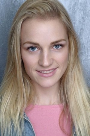 Leona Clarke in Rob1n