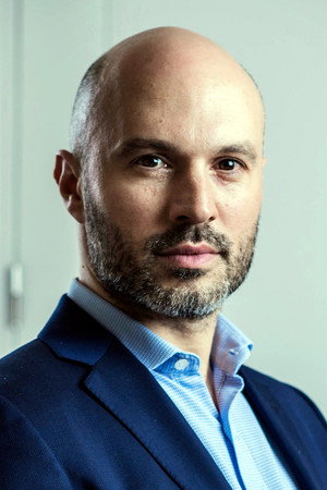 Marwan Mery in Mass-market retailing: The end of a system?