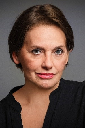 Nur Sürer in Remedy