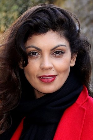 Nawell Madani in Head in the Stars