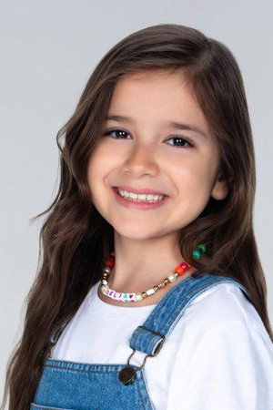 Camila Nuñez in V for Victor