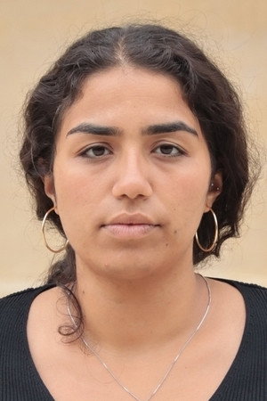 Farah Kassabeh in Piñatas