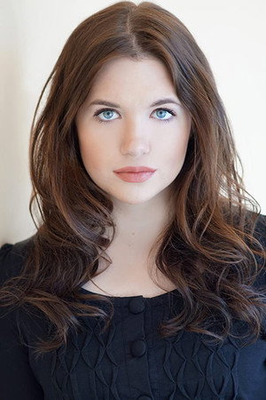 Mia Ford in Wonderful World