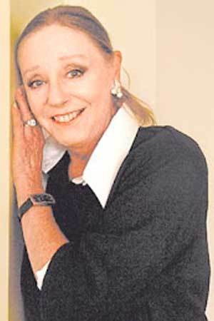 Erika Wallner in Che, OVNI