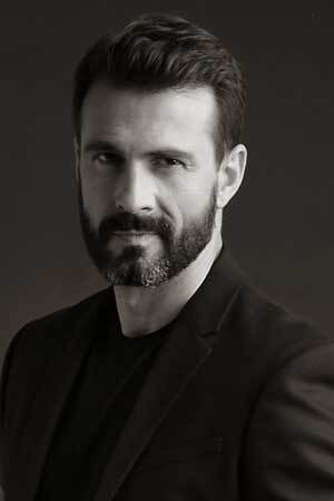 Joan Miquel Artigues in Bittersweet Days