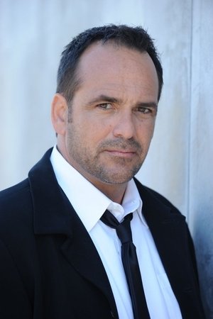 Robert Rusler in Thrashin