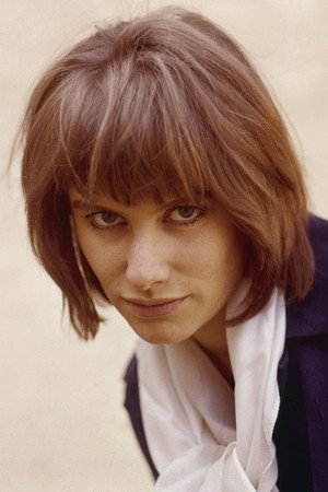 Essy Persson in Therese and Isabelle