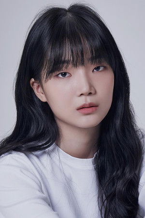 Kang Seol in Girls in the Cage