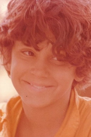 Alvaro Roche in The Moving-Picture Man