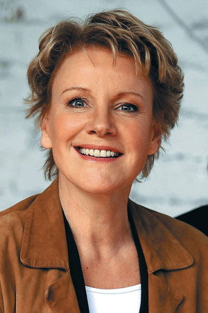 Mariele Millowitsch in Klara Sonntag - Kleine Fische, große Fische