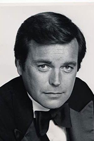 Robert Wagner in Austin Powers in Goldmember