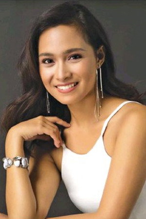 Elora Españo in Bhoy Intsik