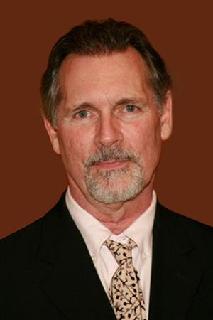 Cotter Smith in K-9