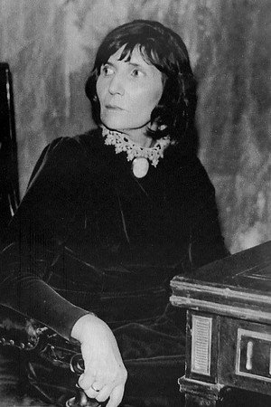 Tamara Ogorodnikova in Mirror