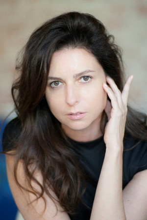Alisa Khazanova in Short Waves