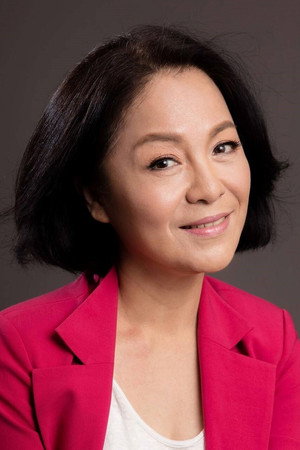 Pan Li-li in Artemisia