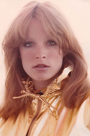 Claudia Jennings in The Man Who Fell to Earth