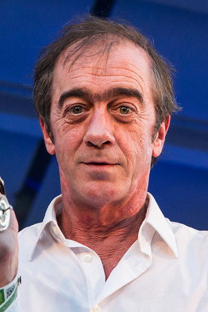 Bill Berry in R.E.M.: Rough Cut