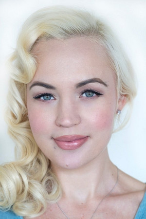 Emily Elicia Low in Frank and Ava