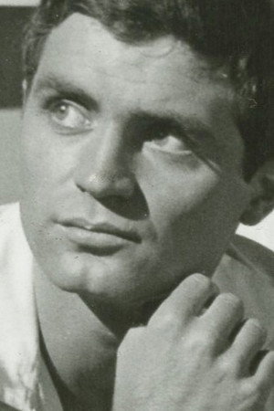 Gyula Szersén in Current