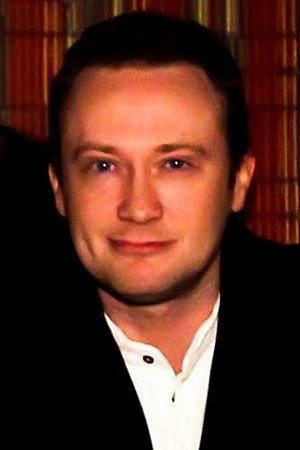 Rafał Zimowski in 300 Miles to Heaven
