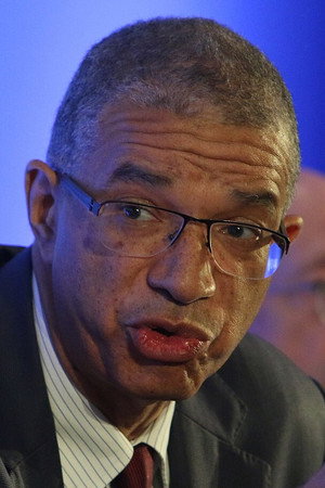 Lionel Zinsou in La Ve République vue d'ailleurs : Du général de Gaulle à Emmanuel Macron