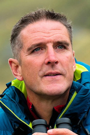 Iolo Williams in Wonders of the Great Barrier Reef with Iolo Williams