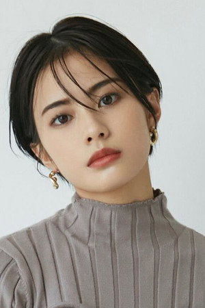 Seira Anzai in Insomniacs After School