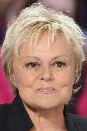 Muriel Robin in Nos Voix Pour Toutes 2024