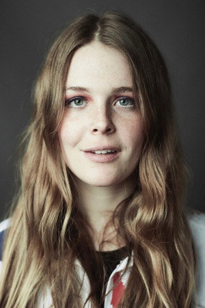Maggie Rogers in Back in My Body