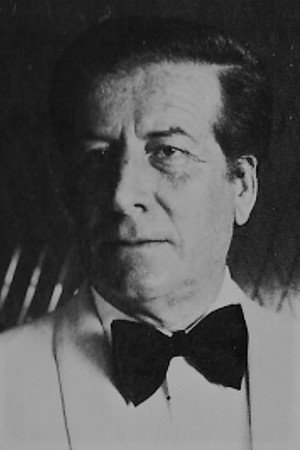 Adriano Domínguez in Cerca de las estrellas