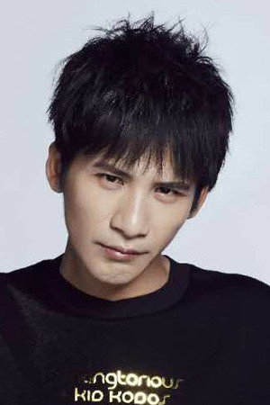 Wowkie Zhang Wei in Dragon Force: So Long Ultraman