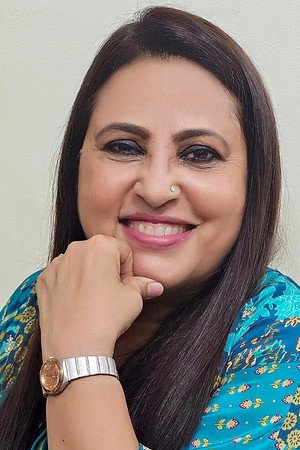 Neelu Kohli in Jogi