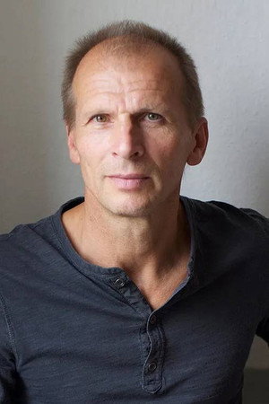 Jens-Uwe Bogadtke in Where You Find Me
