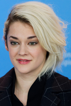 Victoire du Bois in I Lost My Body