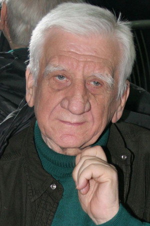 Pavle Minčić in Whistle at Eight