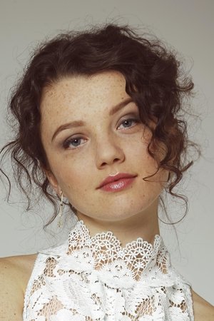 Stefania LaVie Owen in Krampus
